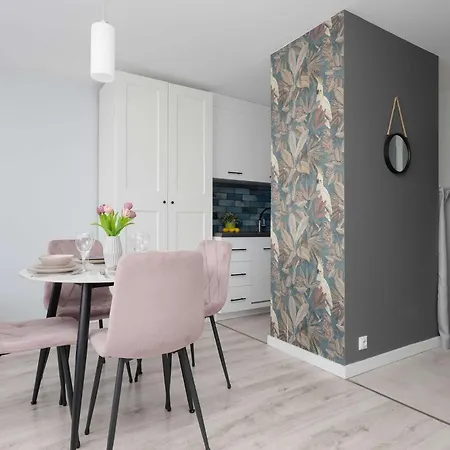 Appartement Cosy With A Balcony Close To The Park By Renters *